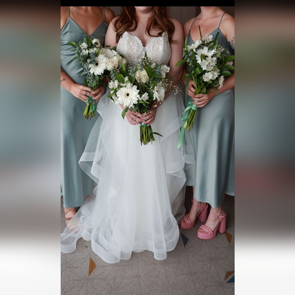 Oreposa Wedding Dress size 10, white ivory - Picture 3 of 4